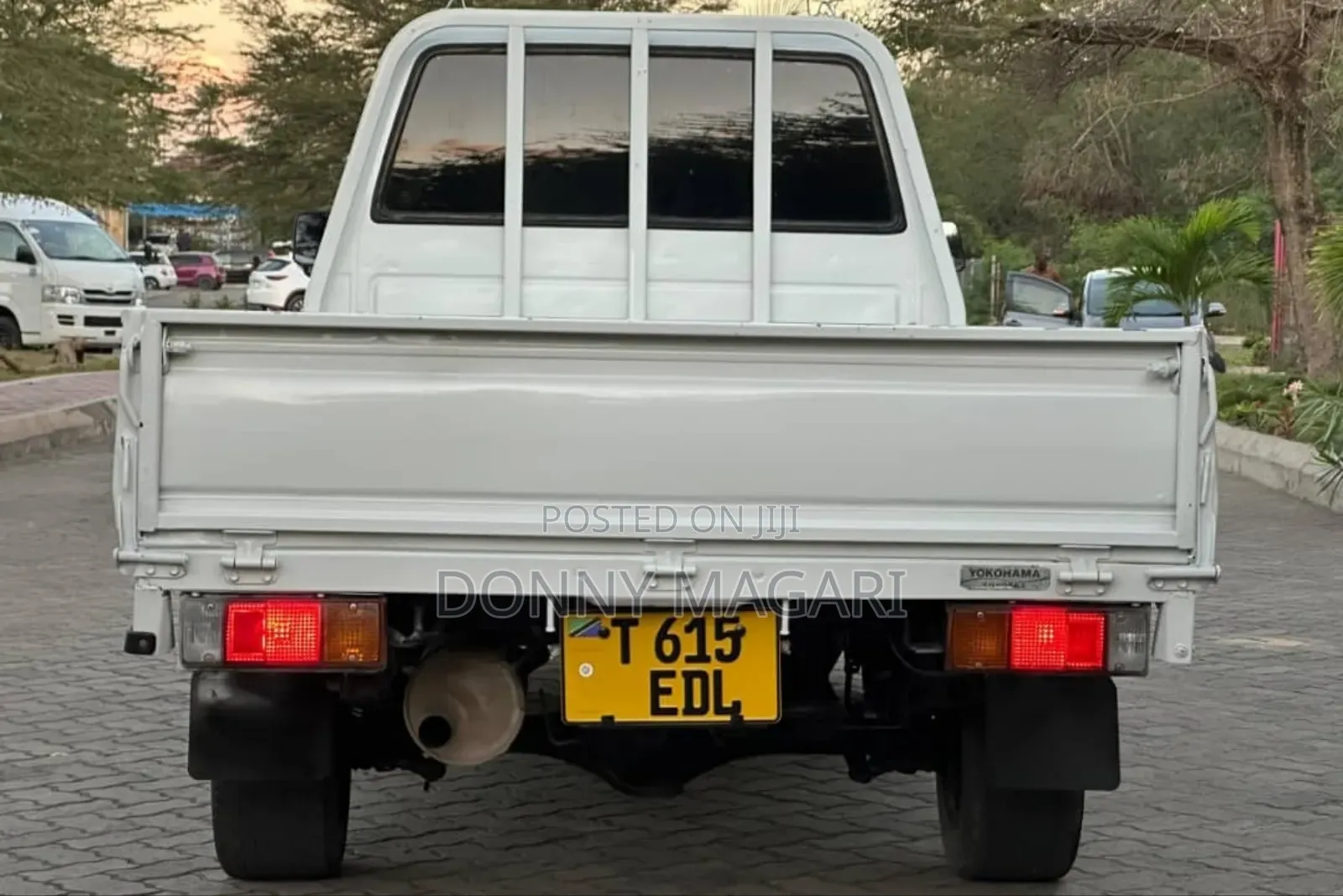 Toyota Lite-Ace 2005 White