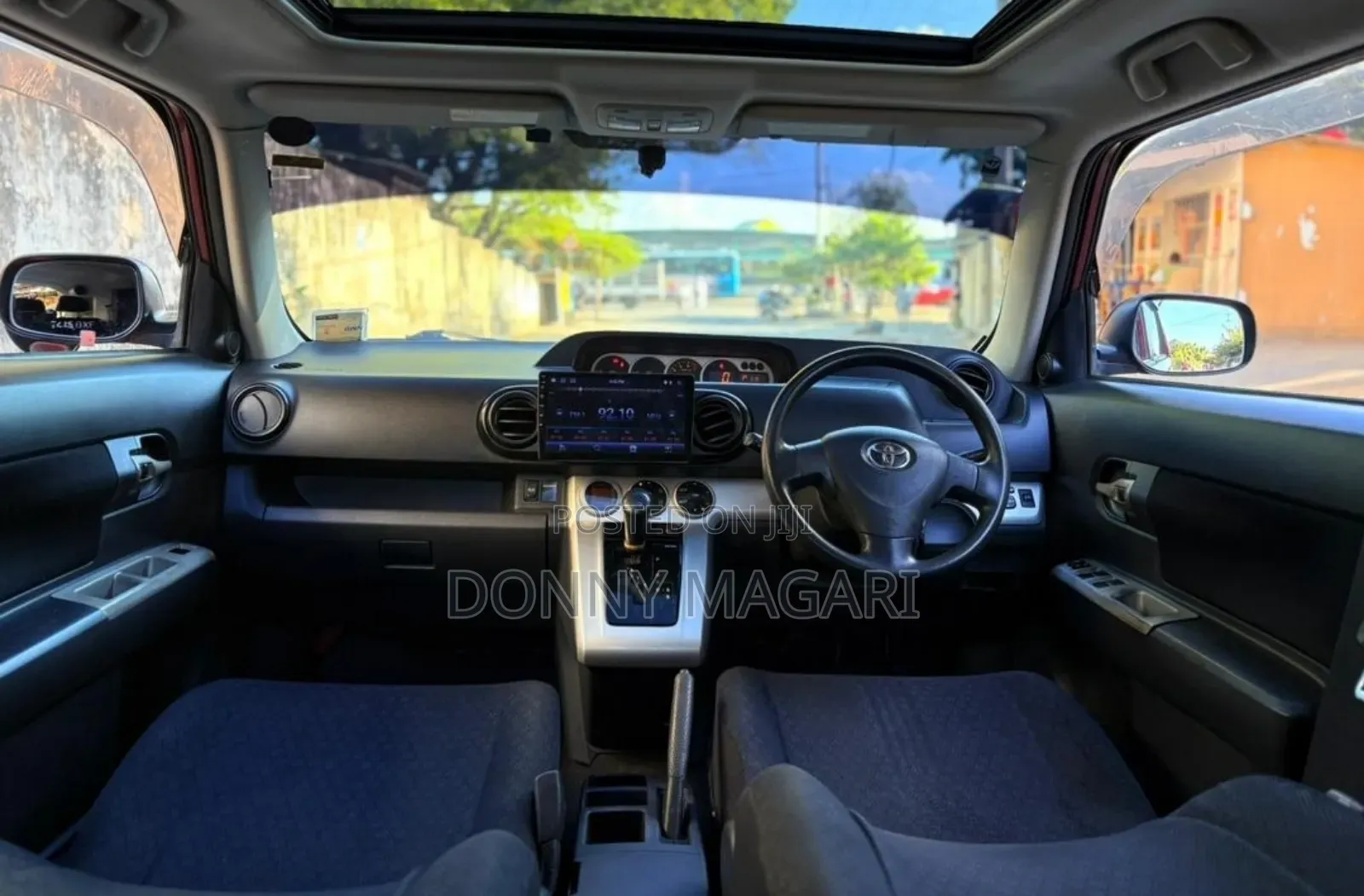 Toyota Corolla Rumion 2009 Red