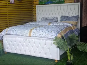 Kitanda Bed Sofa 5/6 Comb Style