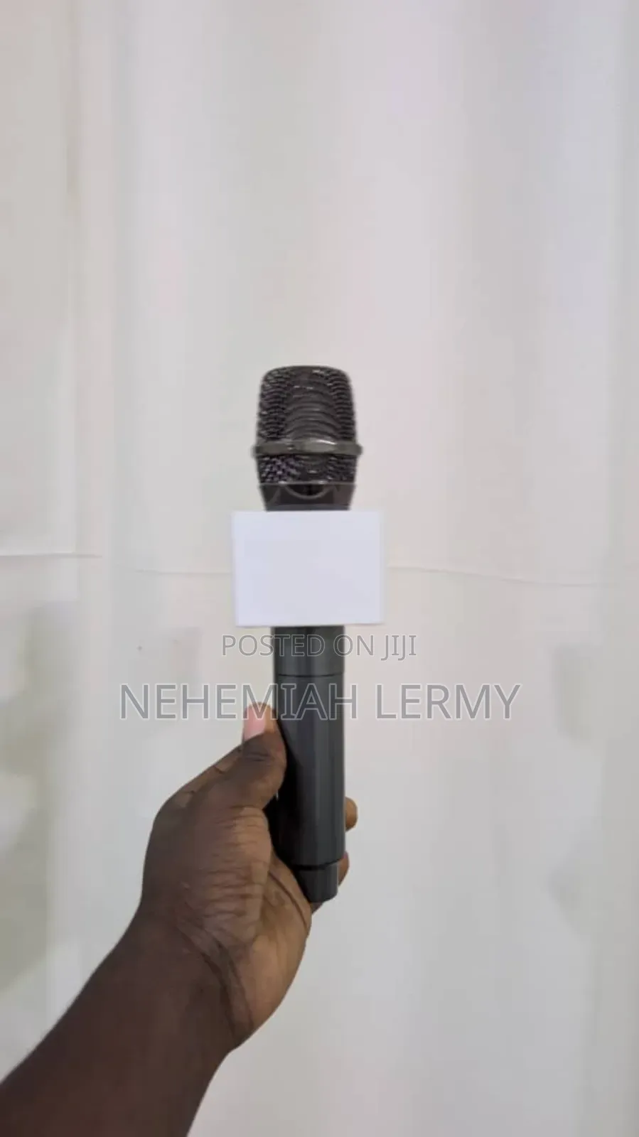 Microphone + Logo Box
