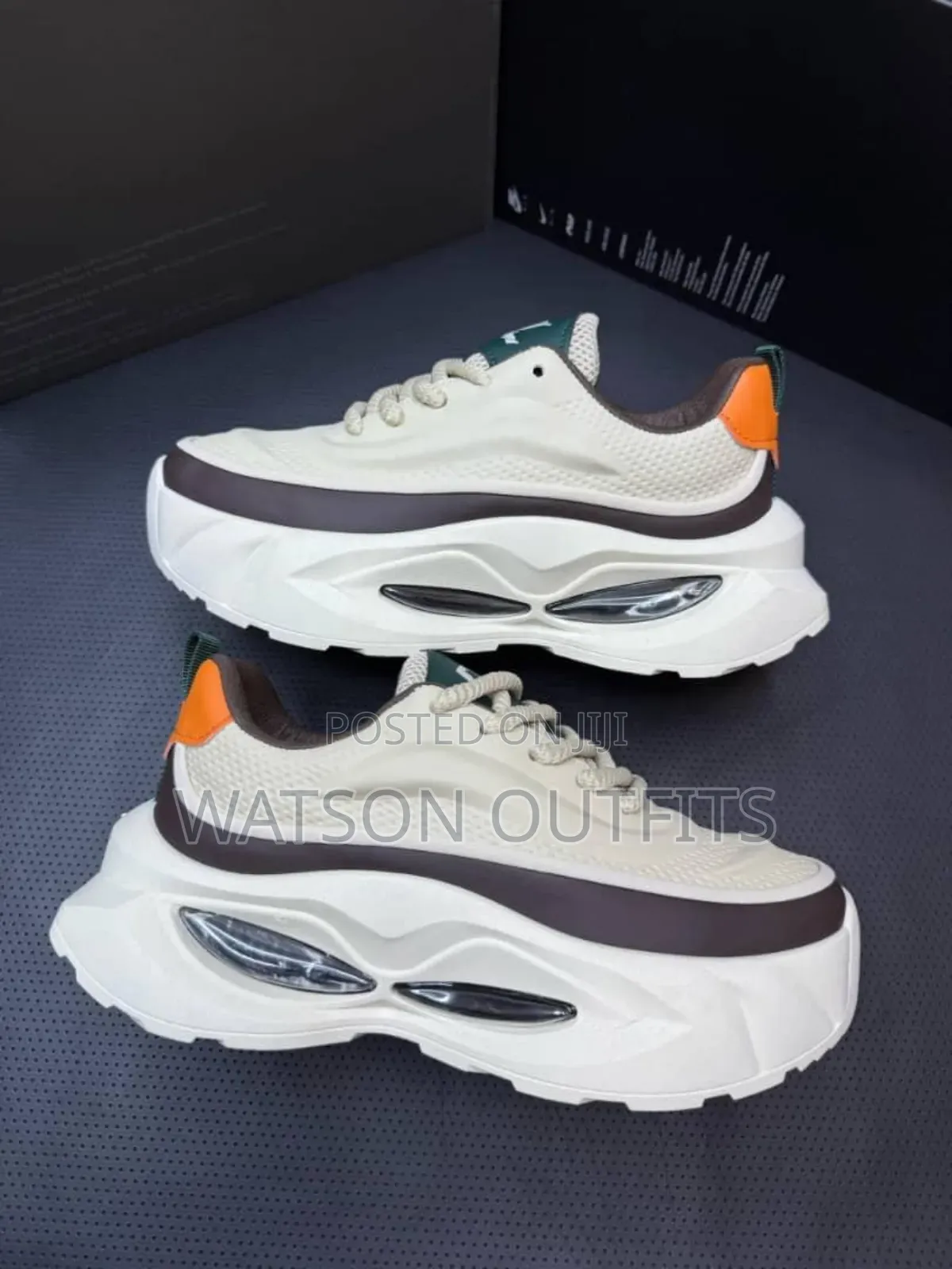 Men's Sneakers Officially and Completely Classic Fancy Nice Wearing