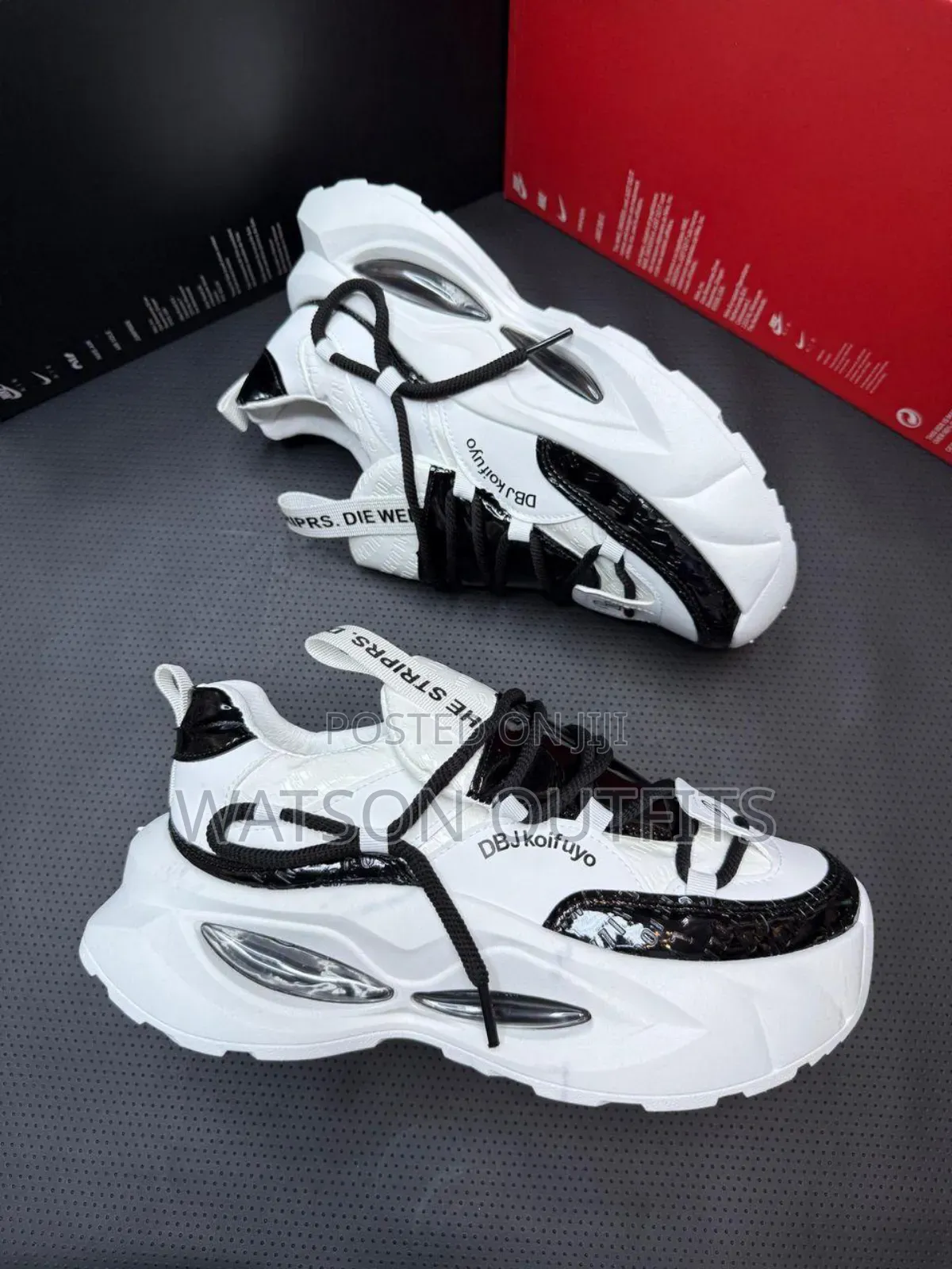 Men's Sneakers Officially and Completely Classic Fancy Nice Wearing