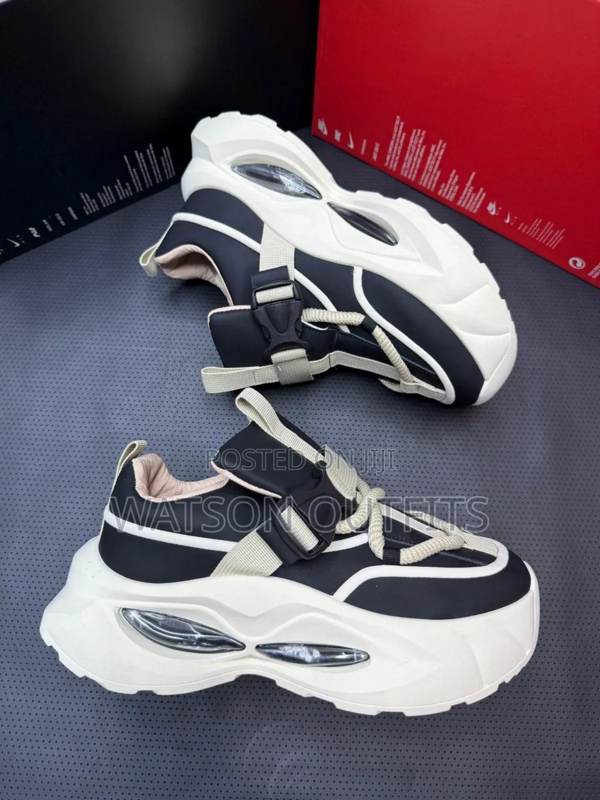 Men's Sneakers Officially and Completely Classic Fancy Nice Wearing
