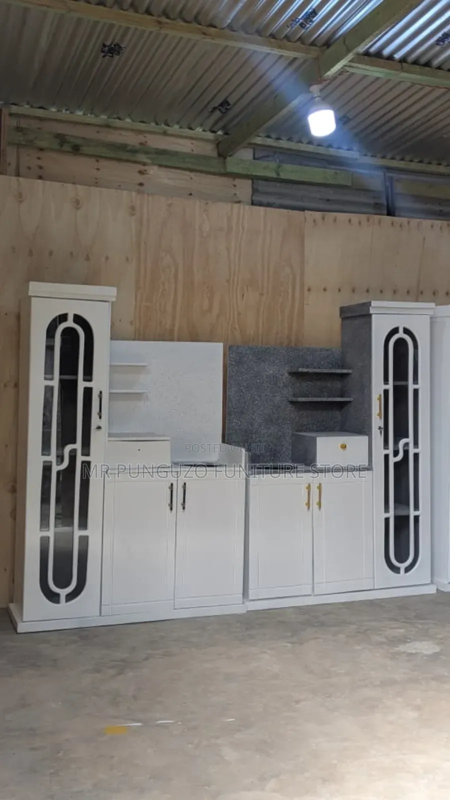 Kitchen Cabinets Na Kabati Ya Vyombo Nyeupe Na Nyeusi