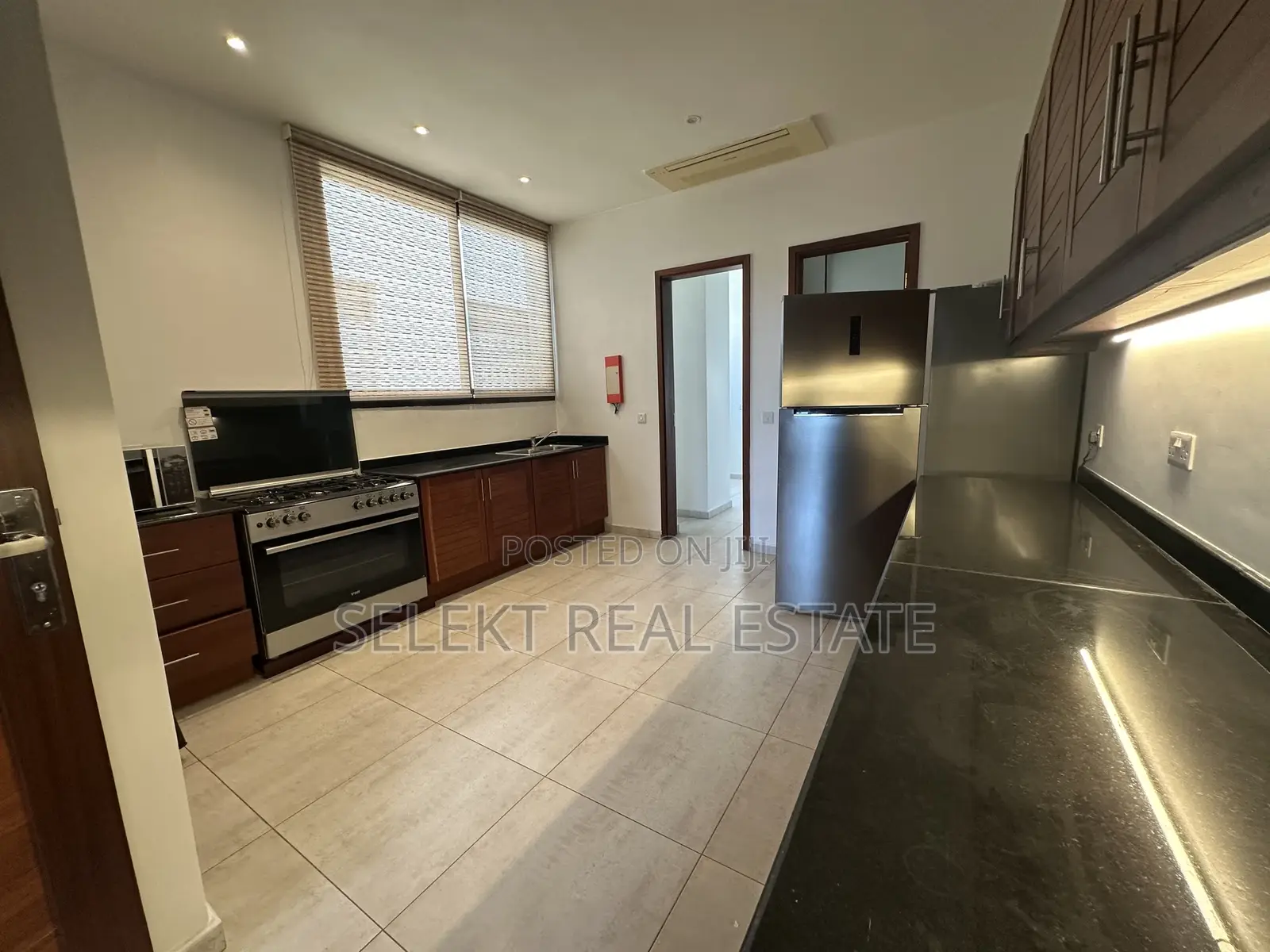 Furnished 3bdrm Apartment in Masaki for rent