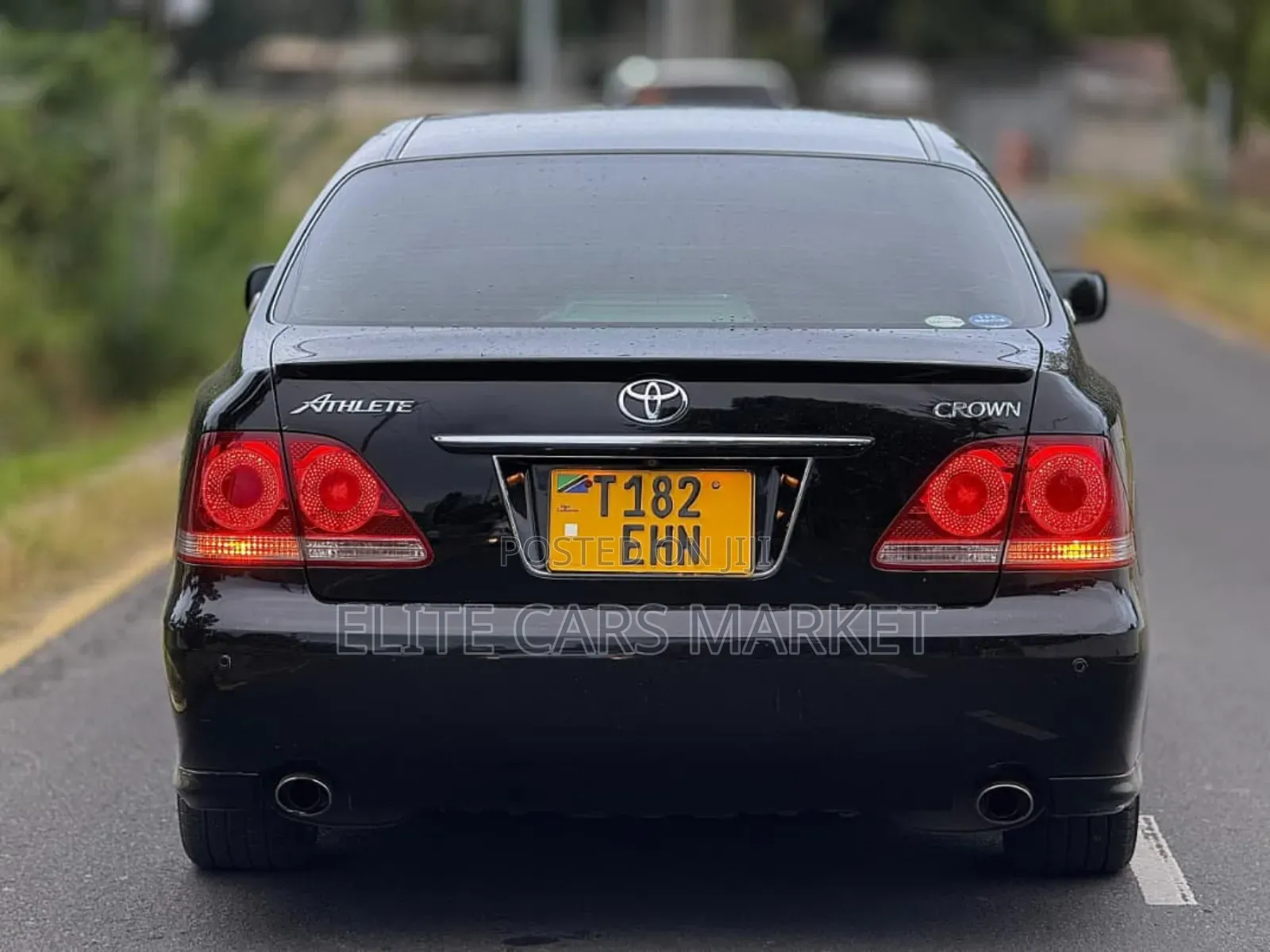 Toyota Crown Royale 2005 Black