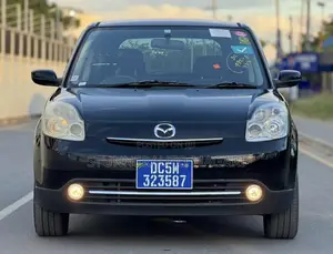 Mazda Verisa 2009 Black