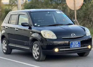 Mazda Verisa 2009 Black