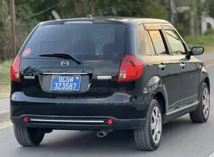 Mazda Verisa 2009 Black