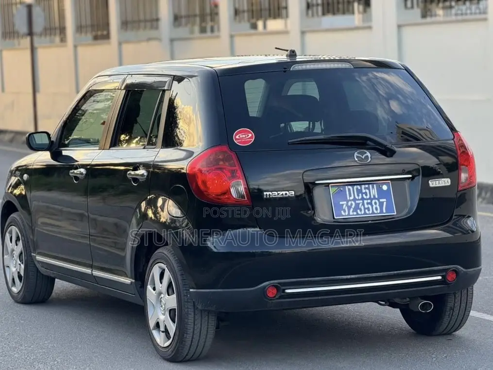 Mazda Verisa 2009 Black