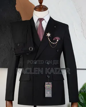 Six Buttons Black Gentlemen Suits