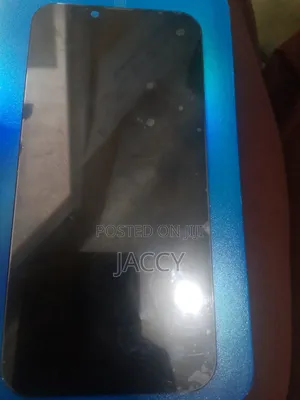 iPhone 14 Plain