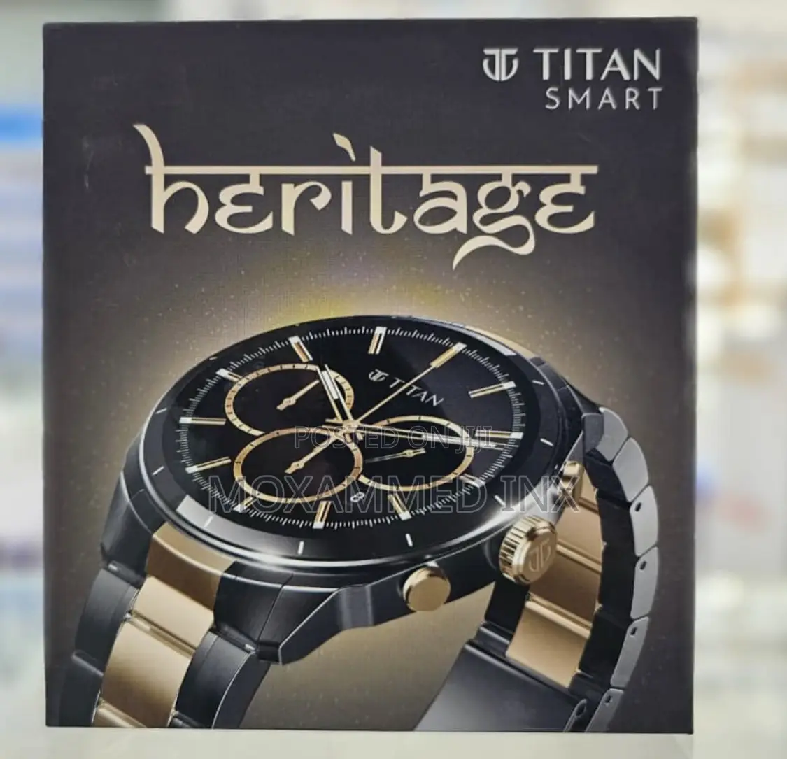 Titan Smartwatch Heritage Model Silver Stainless Steel Case