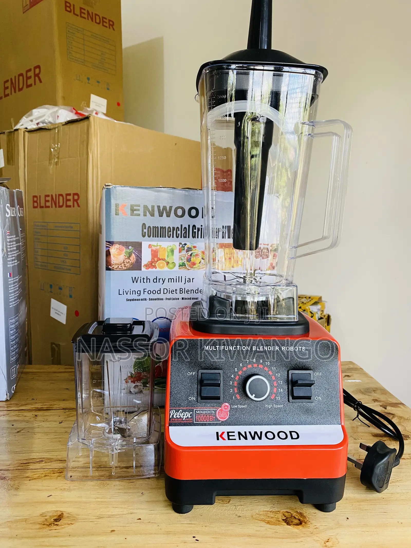 Kenwood Heavy Duty Blender Lita 2.5 Watt 10,000 Jagi 2 Bei 55,000
