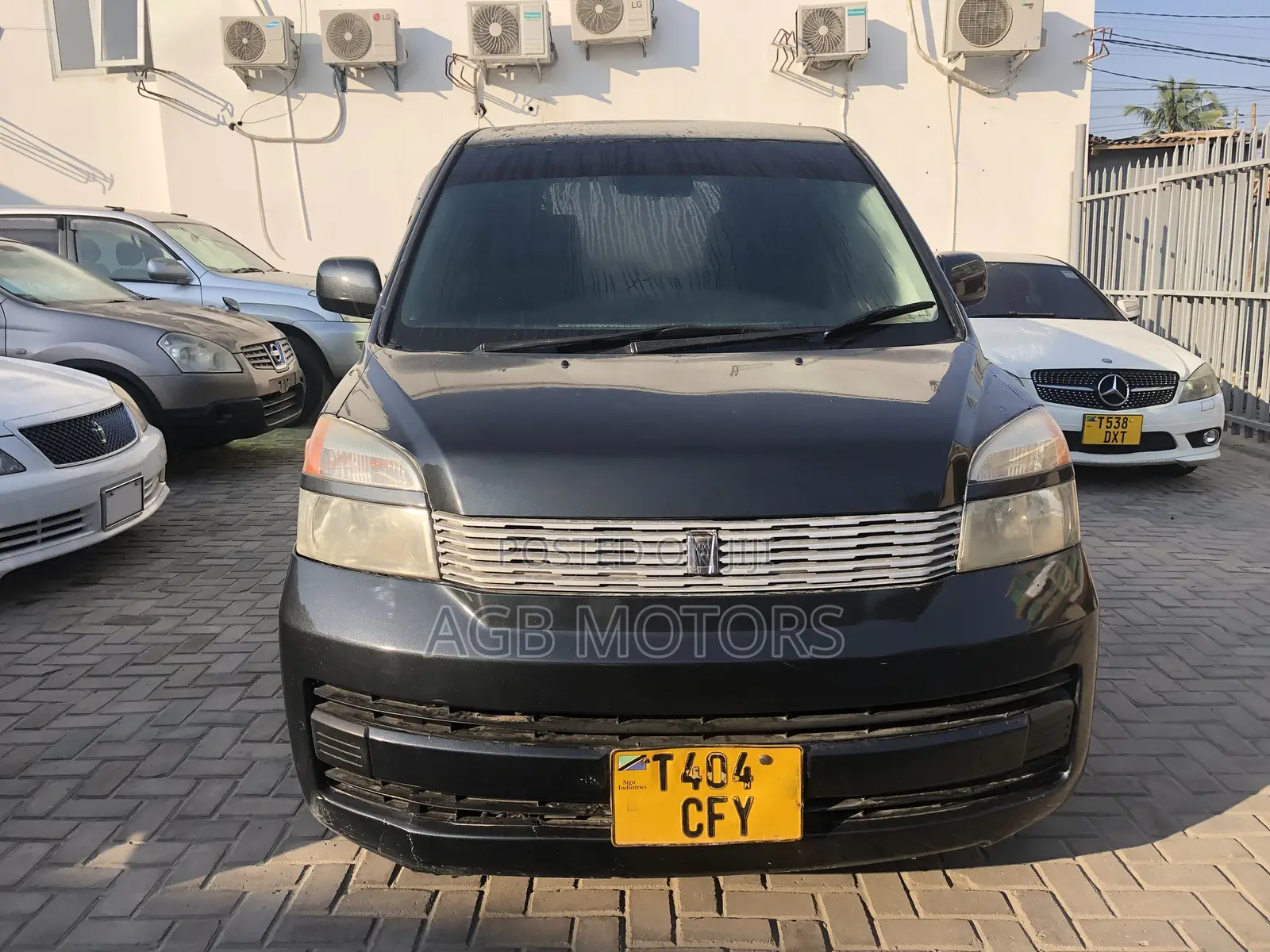 Toyota Noah 2006 Black