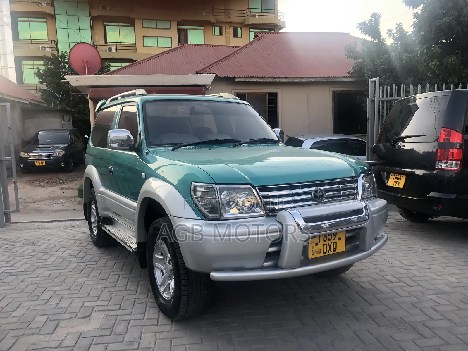 Toyota Land Cruiser Prado 2001 Green