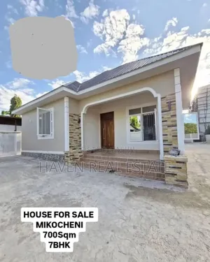 7bdrm House in Mikocheni for sale