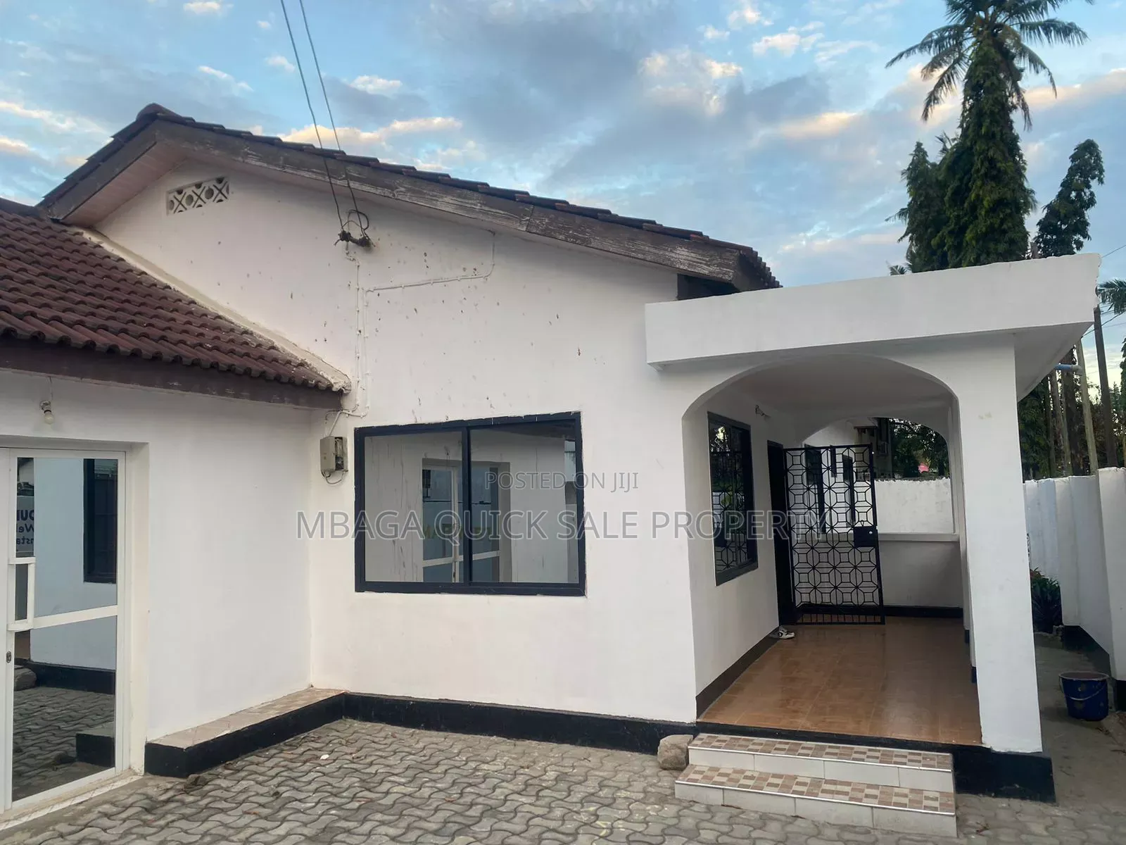 3bdrm House in Mikocheni for rent