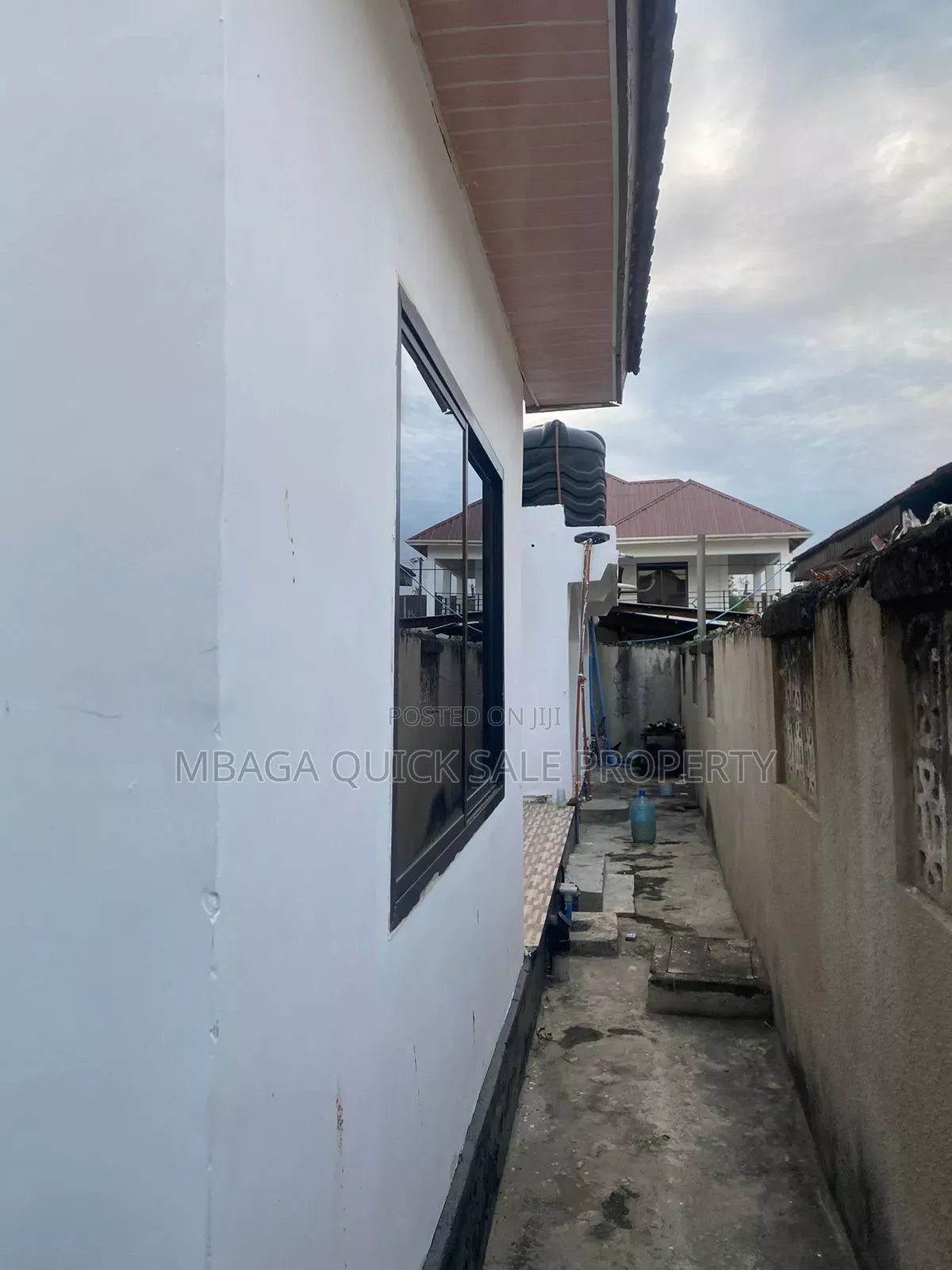 3bdrm House in Mikocheni for rent