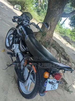 Bajaj Boxer 125 2024 Black