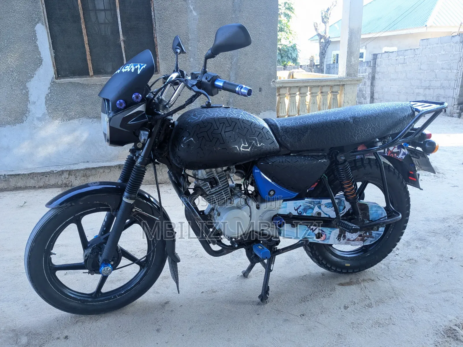 Bajaj Boxer X125 2024 Black