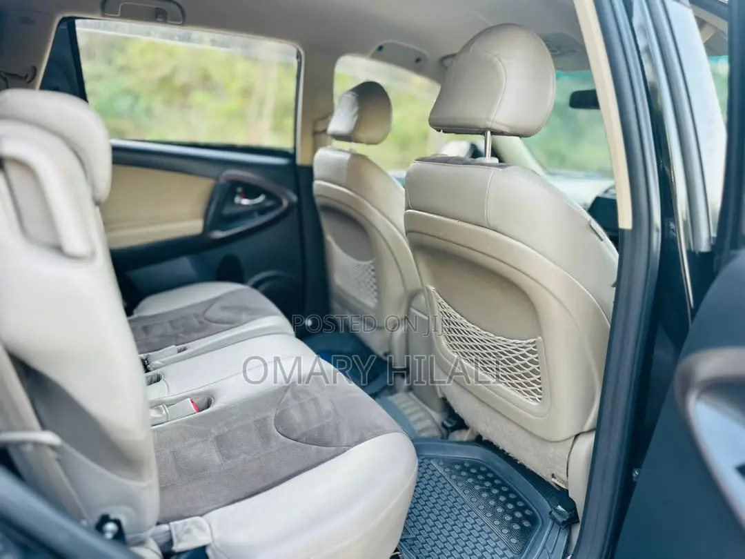 Toyota Vanguard 2007 Black