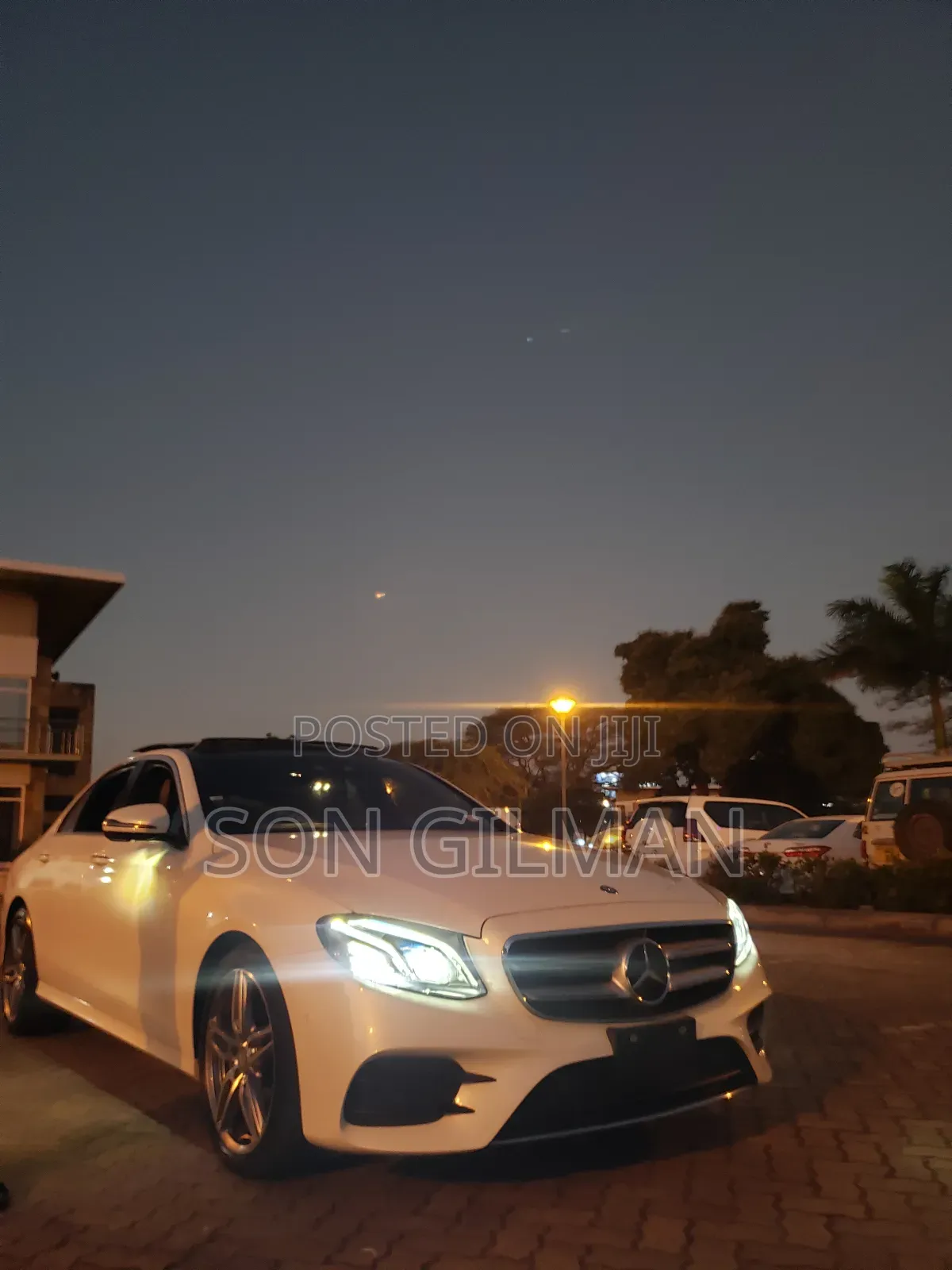 Mercedes-Benz E220 2017 White