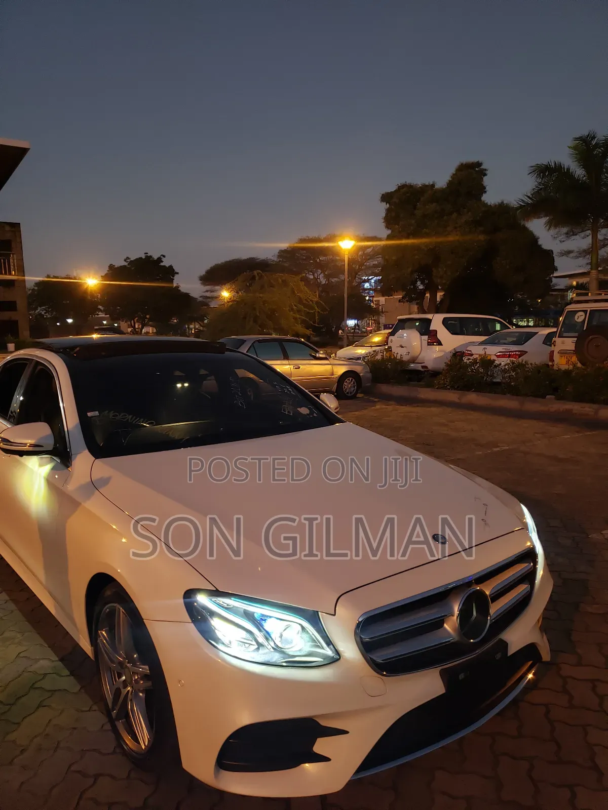Mercedes-Benz E220 2017 White