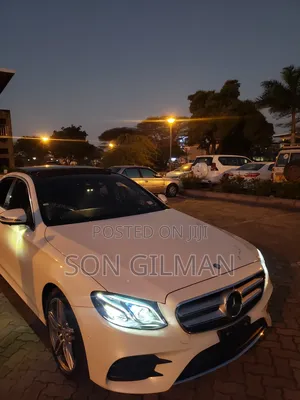Mercedes-Benz E220 2017 White