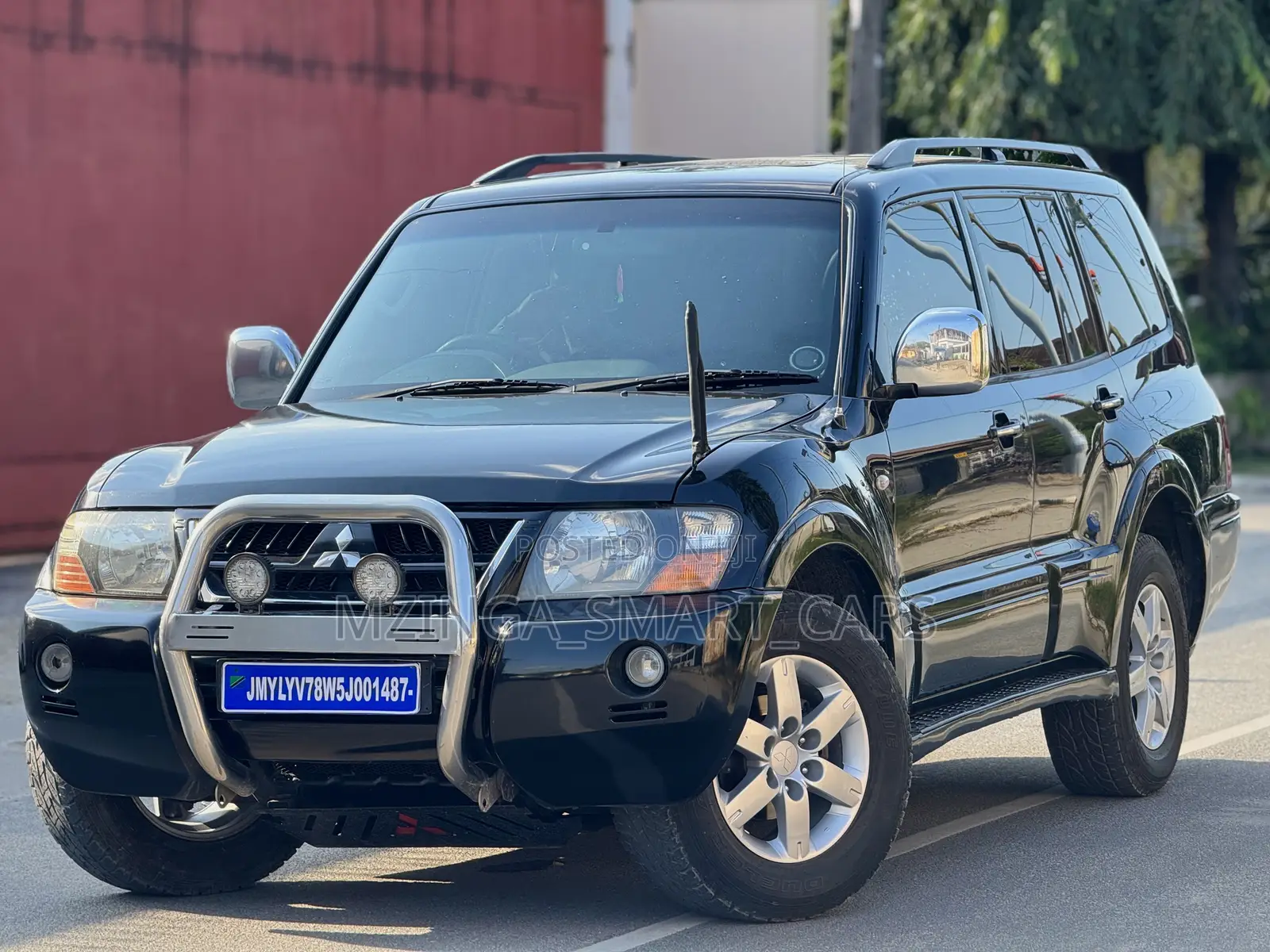 Mitsubishi Pajero 3.2 DI-D Elegance Long Automatic 2005 Black