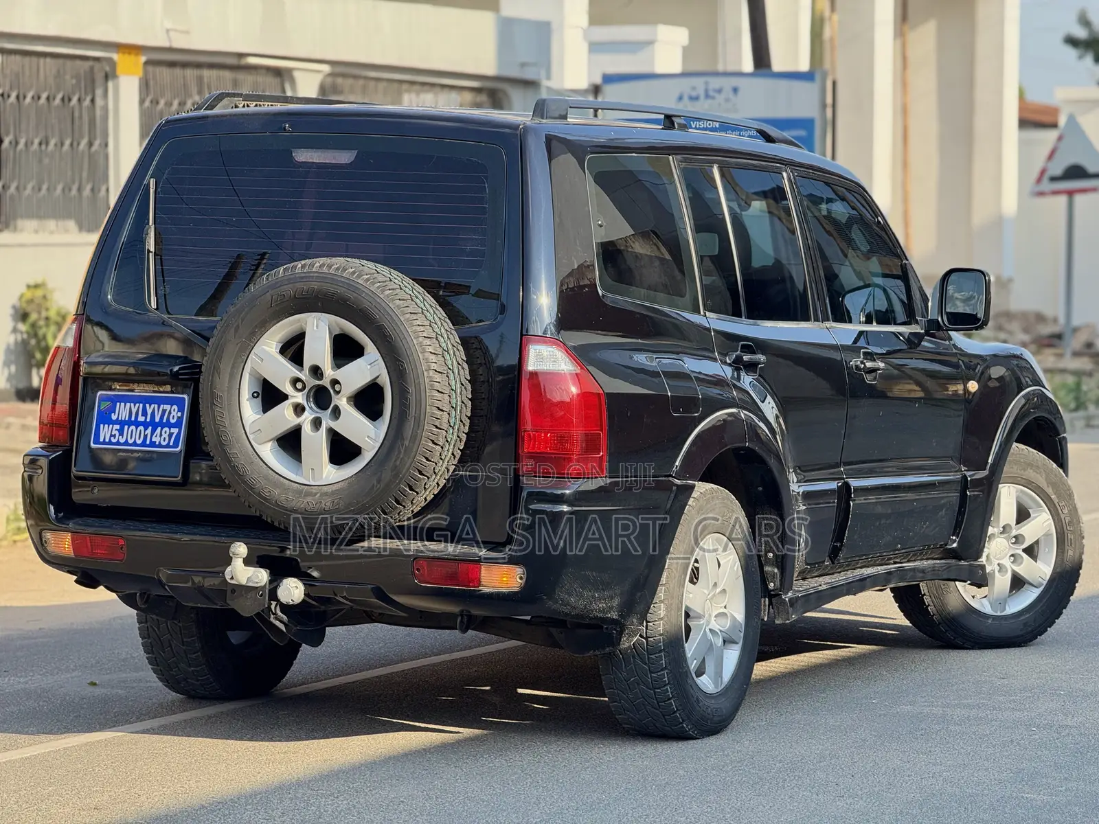 Mitsubishi Pajero 3.2 DI-D Elegance Long Automatic 2005 Black