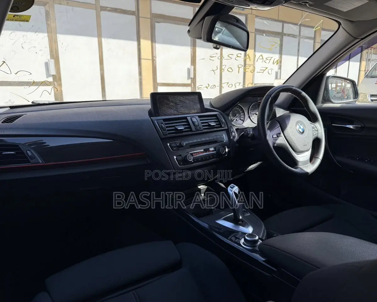 BMW 1 Series 2011 Black