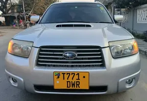 Subaru Forester 2005 Silver