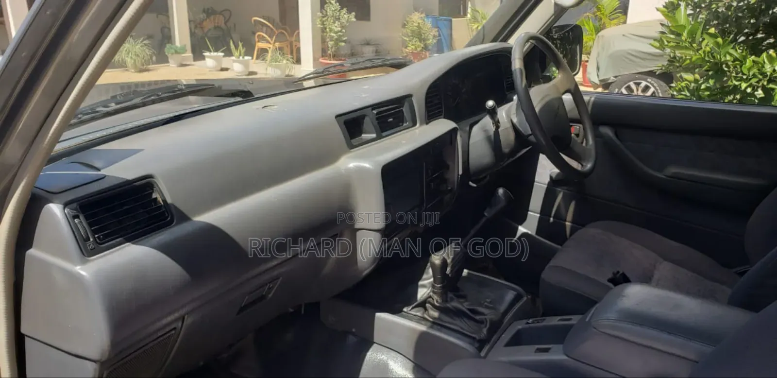 Toyota Land Cruiser 1995 Gray