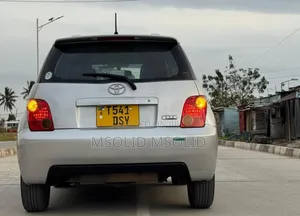 Toyota IST 2005 Silver