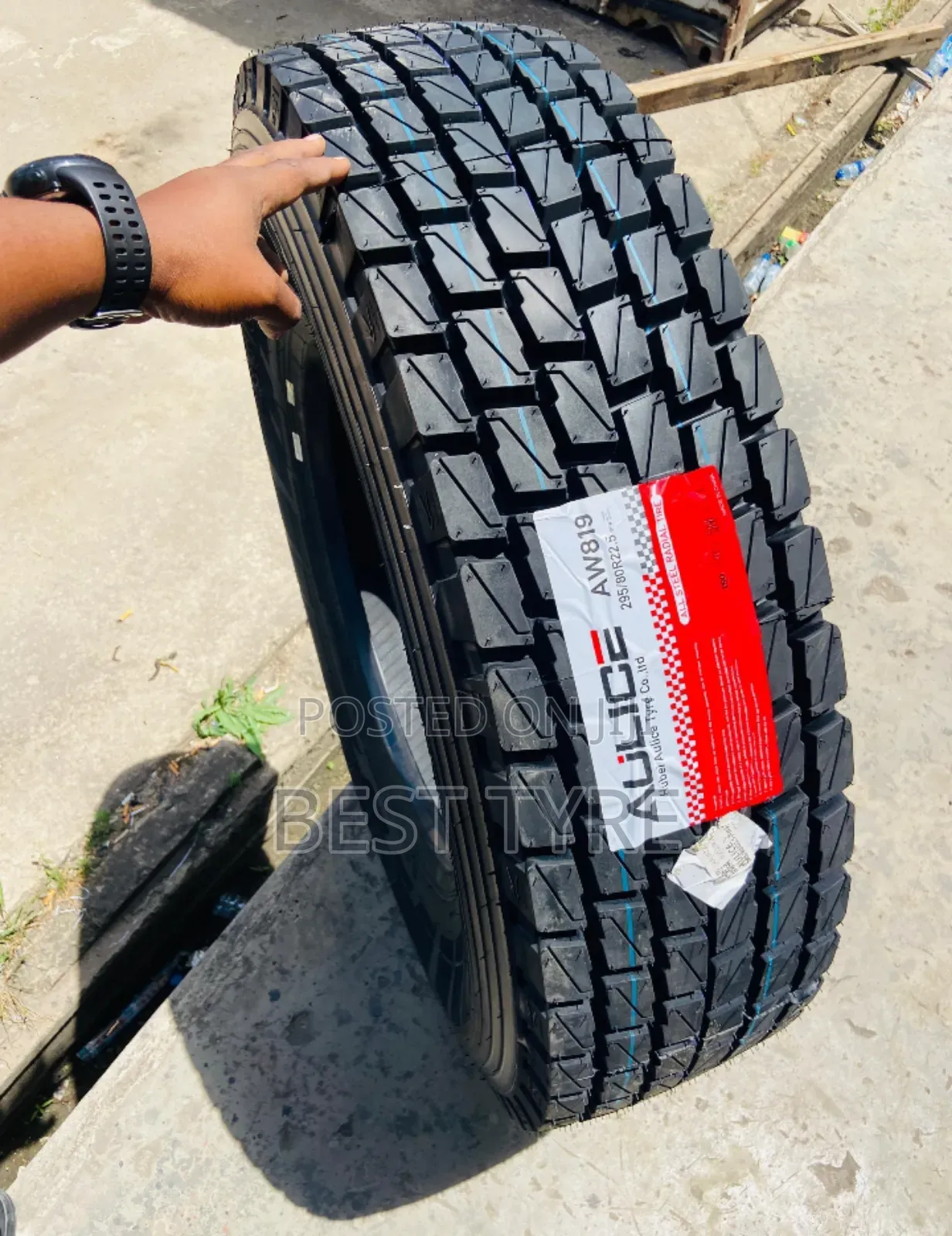 295/80r22.5 Aulice