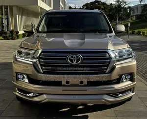 Toyota Land Cruiser 2013 Gold