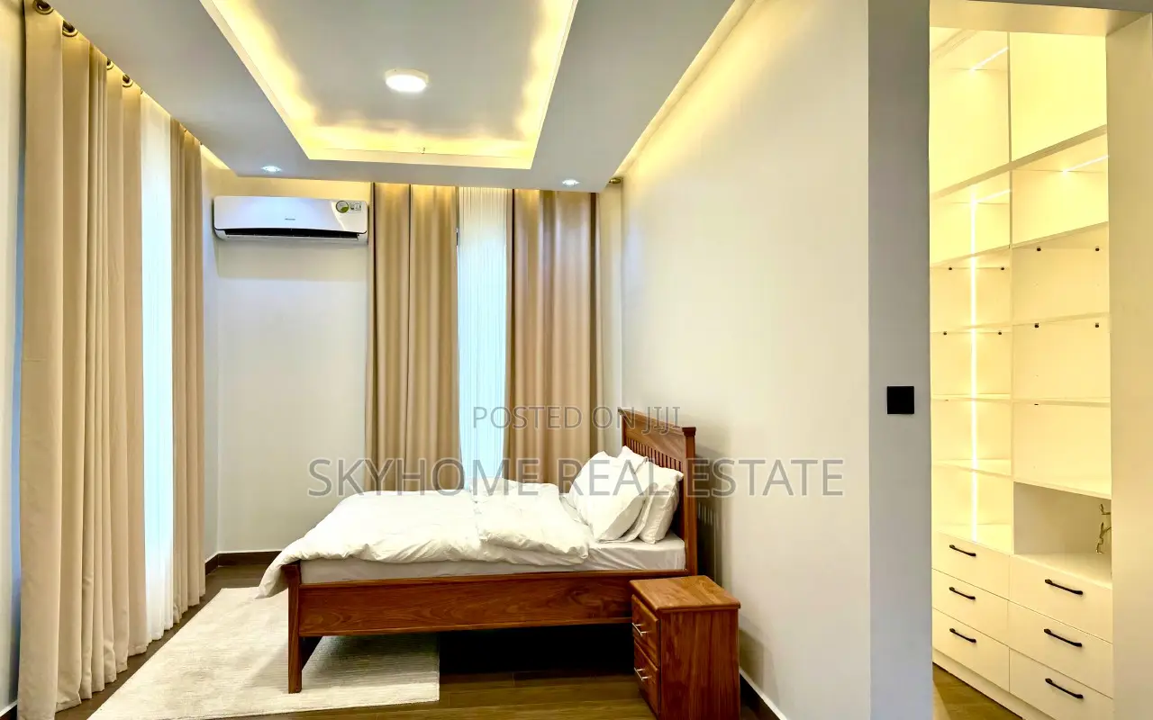 Furnished 5bdrm Villa in Skyhome Realestate, Masaki for rent