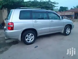 Toyota Kluger 2004 Silver