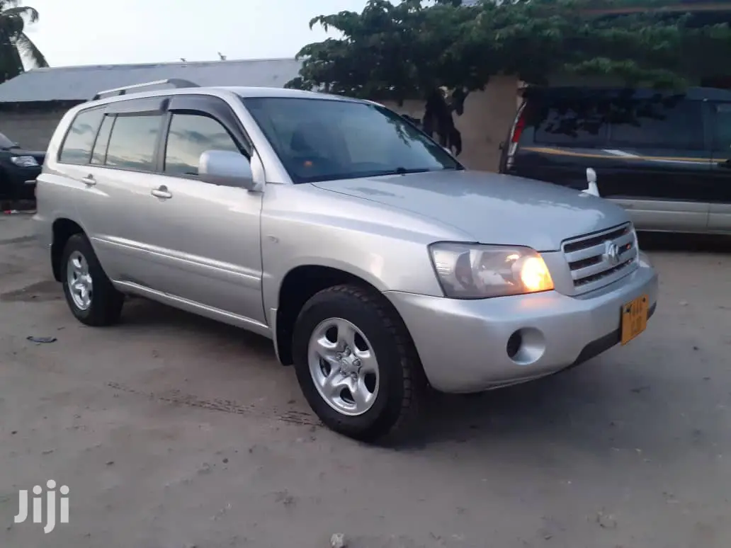 Toyota Kluger 2004 Silver