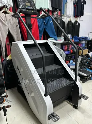 Stair Climber – Commercial Grade Stepmill Exercise Machine