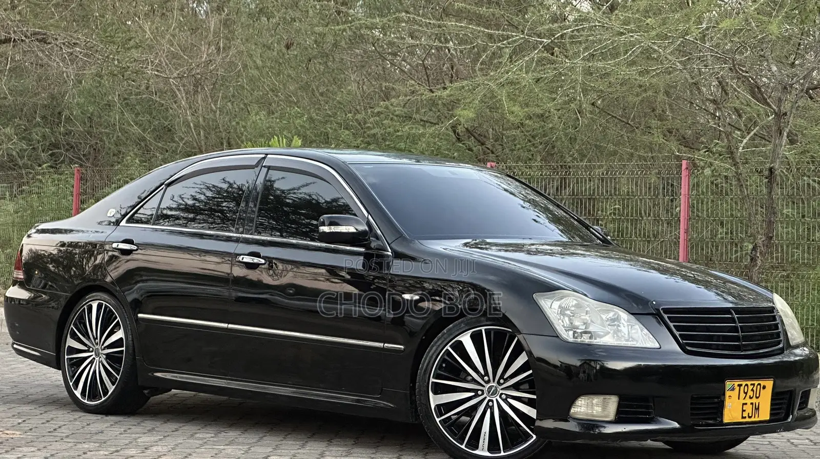 Toyota Crown 2006 Black