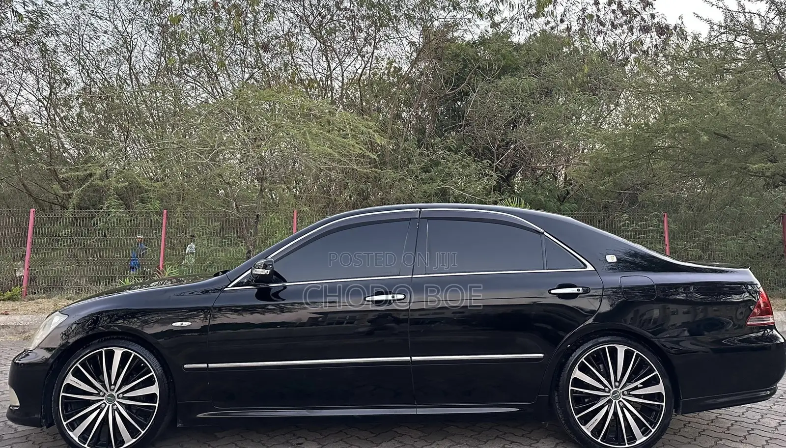Toyota Crown 2006 Black