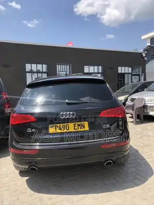 Audi Q5 2015 Black