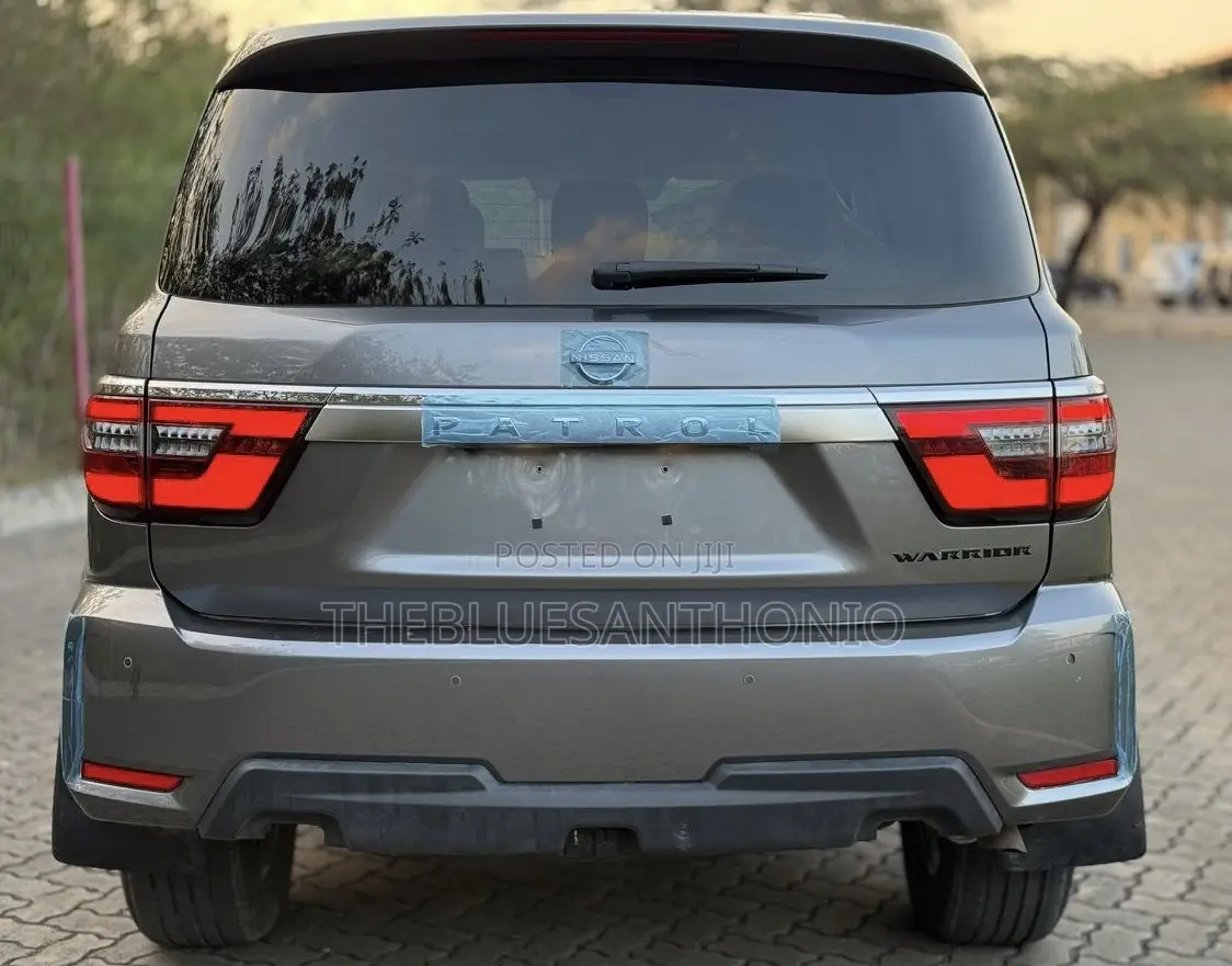 Nissan Patrol 2024 Gray