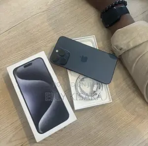 New Apple iPhone 15 Pro Max 256 GB Black