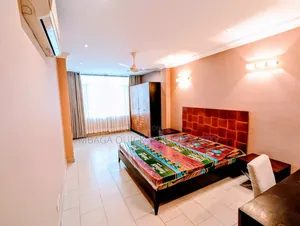 Furnished 3bdrm Apartment in Oyster Bay for rent