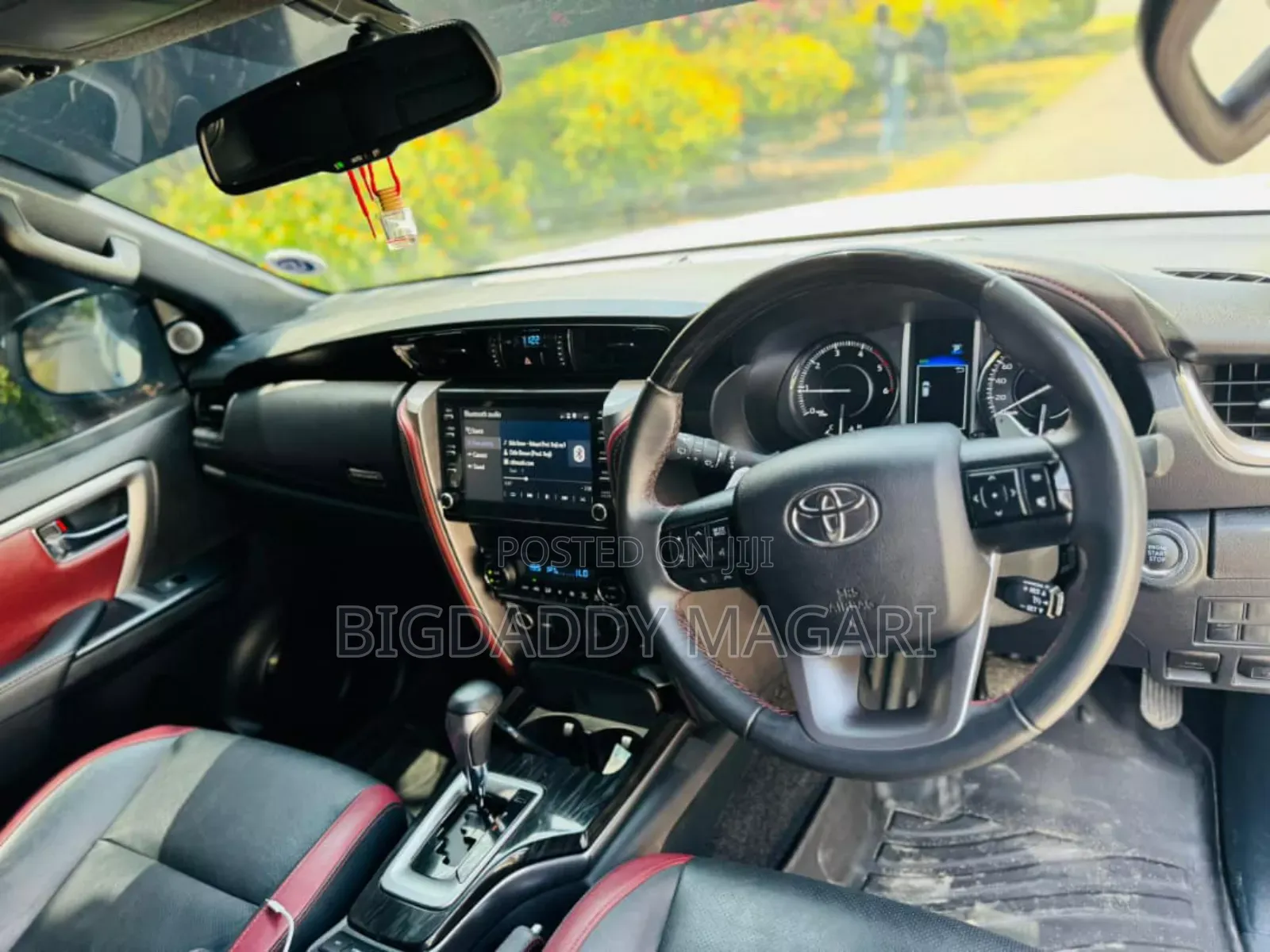 Toyota Fortuner 2023 White