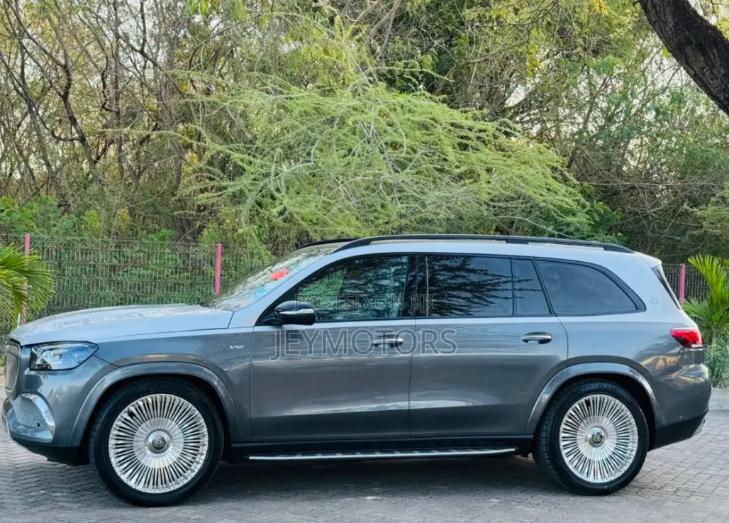 Mercedes-Benz GLS-Class 2022 Gray