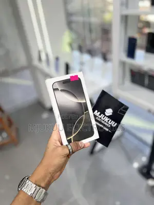 New Apple iPhone 16 Pro Max 256 GB